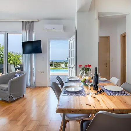 Dimitra With Private Pool And Sea View -the Ground Floor Of A Two Storey Building * Daratsos